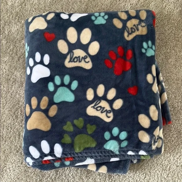 Paw print throw blanket - Picture 1 of 3